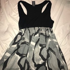 Beautiful spring dress!